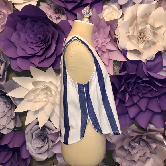 Stripped Tank Top - Picture 2 of 3